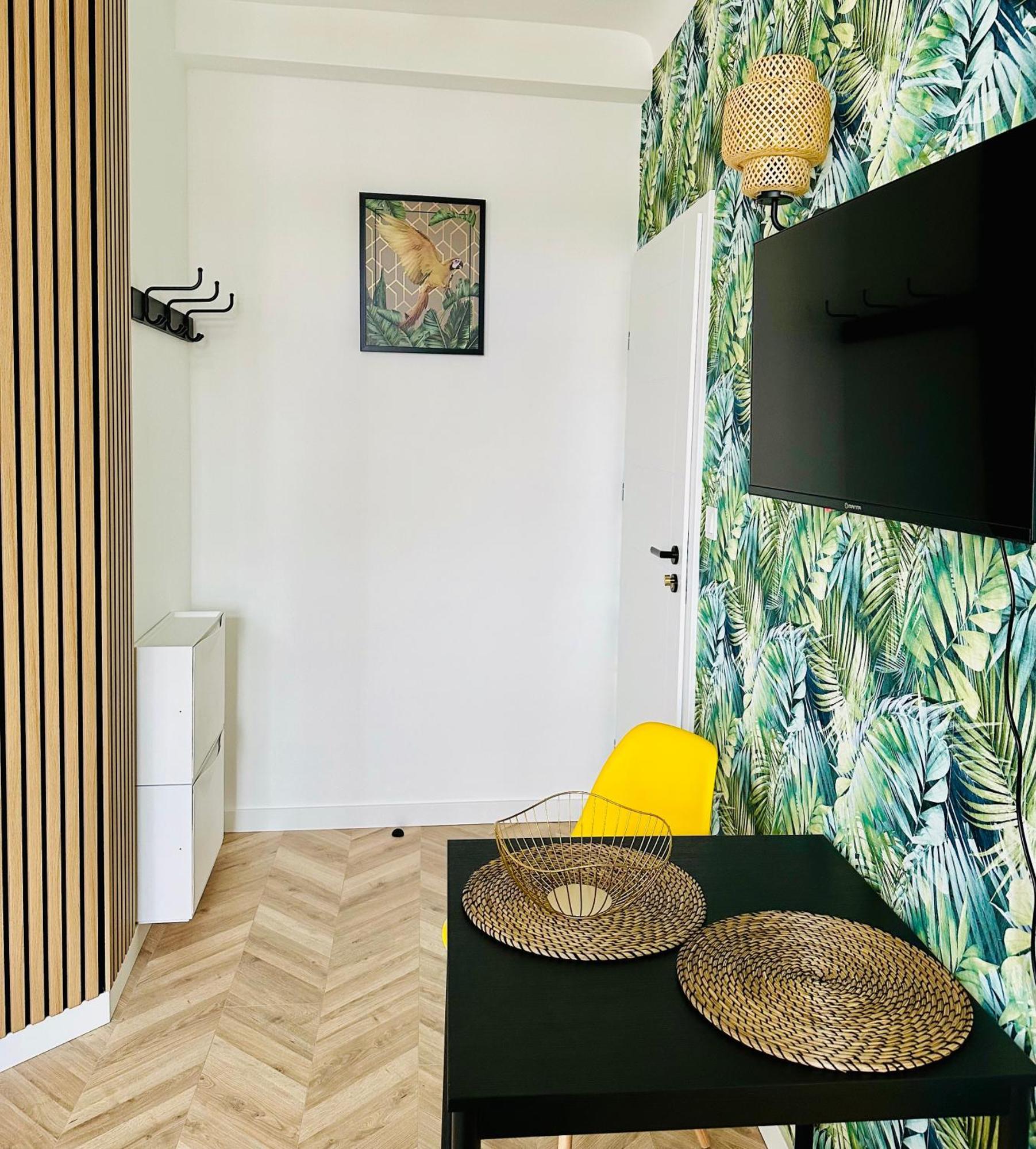Olivia Apartments - Sloneczny Apartament W Centrum Warszawy, Plac Unii Lubelskiej, Lazienki Krolewskie, Pole Mokotowskie Varsavia Esterno foto